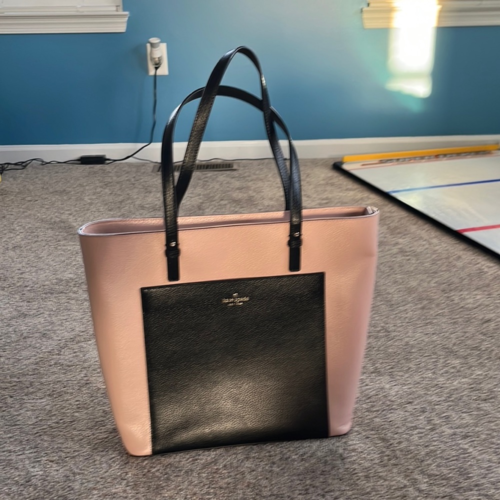 Kate spade tote bag used once!